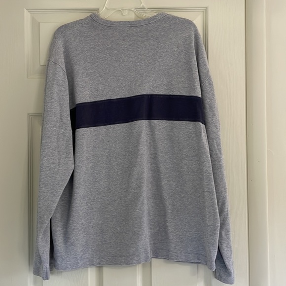 Men’s gray Gap Crewneck - Picture 4 of 6
